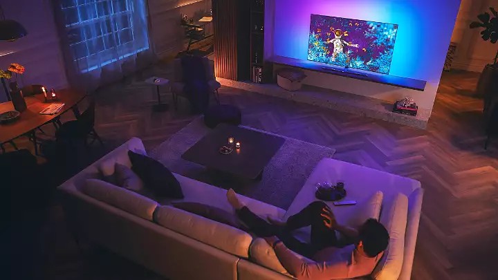 Hoe je je tv op de juiste manier in elke kamer plaatst