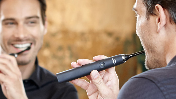 Hoe moet je tandenpoetsen? Stappenplan en tips