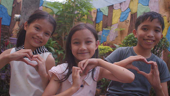 Philips Foundation Jaarverslag 2023: toegang tot kwaliteitszorg voor meer dan 28 miljoen mensen in achtergestelde gemeenschappen